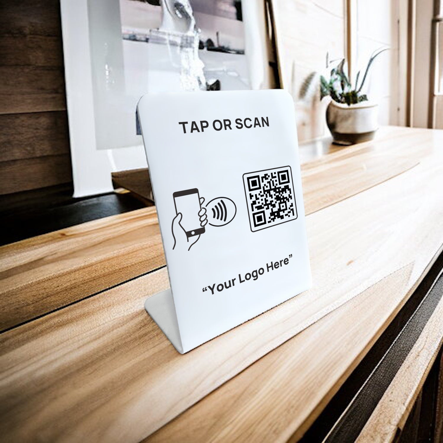 Smart-Tap, Google Review Table Talker L-Shape White με το λογότυπό σας. Μικρό με μαύρη εκτύπωση